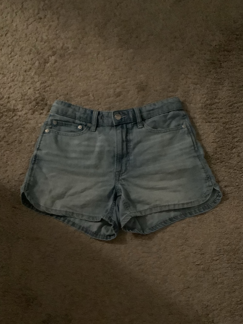 Cute beachy American Eagle jean shorts 🌊